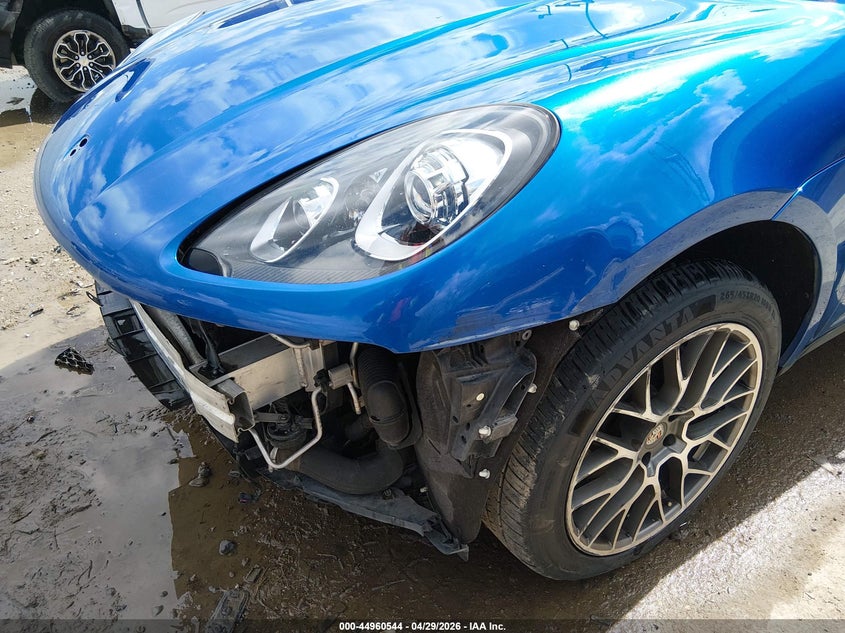 2018 Porsche Macan VIN WP1AA2A50JLB08950 IAAI salvage auction — FRONT END, Salvage (Montana), sold $7,850 on 2026-07-15 (photo 6)
