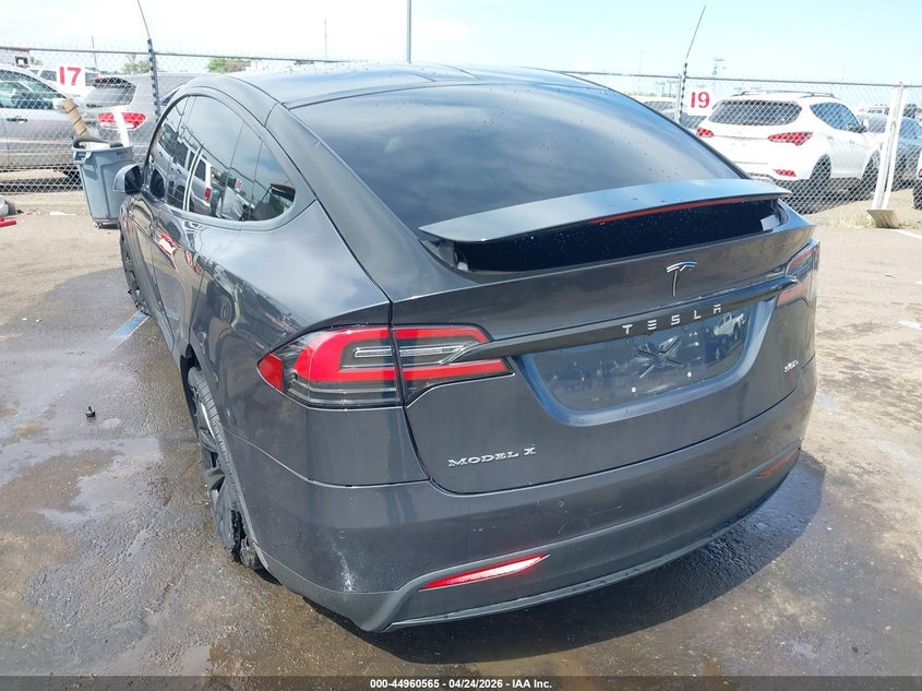 2016 Tesla Model x VIN 5YJXCBE26GF015383 IAAI salvage auction — SIDE, Salvage Title, sold $5,750 on 2026-07-16 (photo 3)
