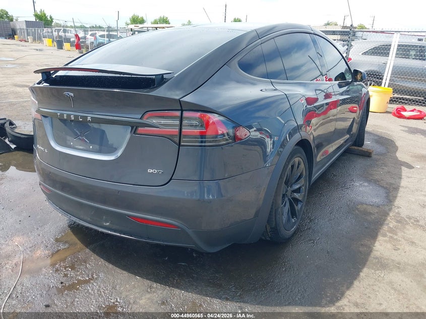 2016 Tesla Model x VIN 5YJXCBE26GF015383 IAAI salvage auction — SIDE, Salvage Title, sold $5,750 on 2026-07-16 (photo 4)