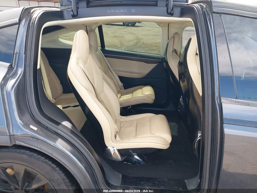 2016 Tesla Model x VIN 5YJXCBE26GF015383 IAAI salvage auction — SIDE, Salvage Title, sold $5,750 on 2026-07-16 (photo 8)