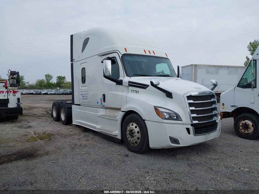 2019 Freightliner New cascadia 126 VIN 3AKJHHDR5KSKH6057 IAAI salvage auction — UNKNOWN, Regular Certificate (Iowa), sold $9,600 on 2026-07-22 (photo 1)