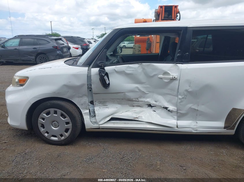 2014 Scion Xb VIN JTLZE4FE1EJ065593 IAAI salvage auction — LEFT SIDE, Salvage (Hawaii), sold $50 on 2026-08-25 (photo 6)
