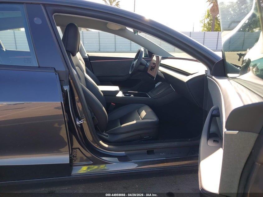 2025 Tesla Model 3 VIN 5YJ3E1EA2SF987341 IAAI salvage auction — FRONT END, Salvage Title, sold $14,400 on 2026-07-09 (photo 5)