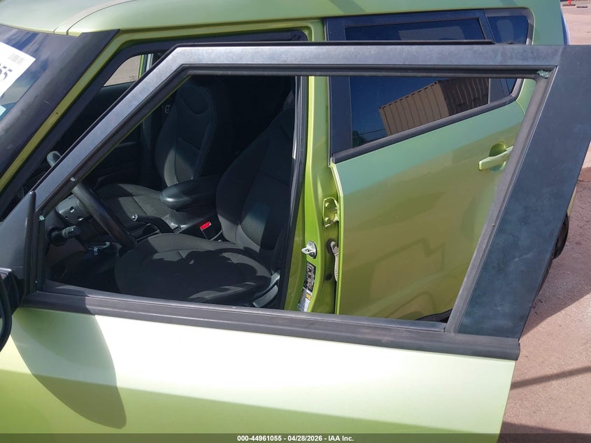 2015 Kia Soul VIN KNDJN2A29F7778346 IAAI salvage auction — THEFT, Salvage (Hawaii), sold $375 on 2026-07-28 (photo 6)