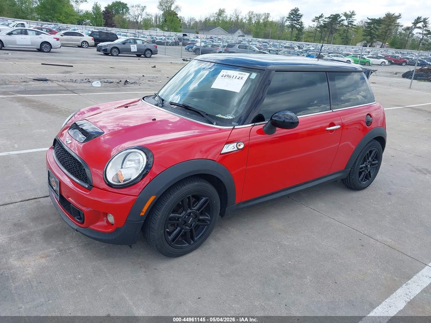 2013 Mini Hard top VIN WMWSV3C52DT397246 IAAI salvage auction — HAIL, Salvage (Indiana), sold $1,925 on 2026-07-17 (photo 2)