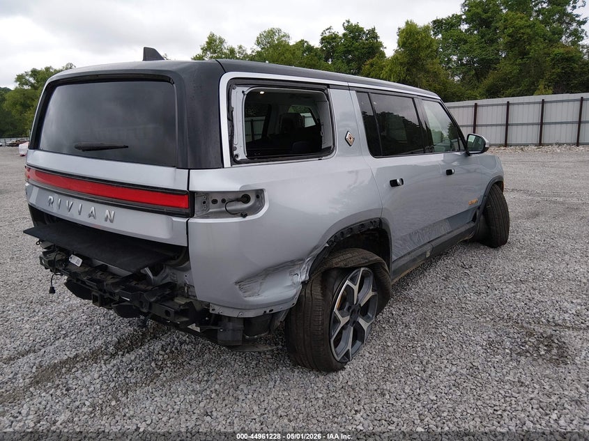 2023 Rivian R1s VIN 7PDSGABA9PN030149 IAAI salvage auction — REAR END, Salvage (Alabama), sold $21,900 on 2026-07-09 (photo 4)