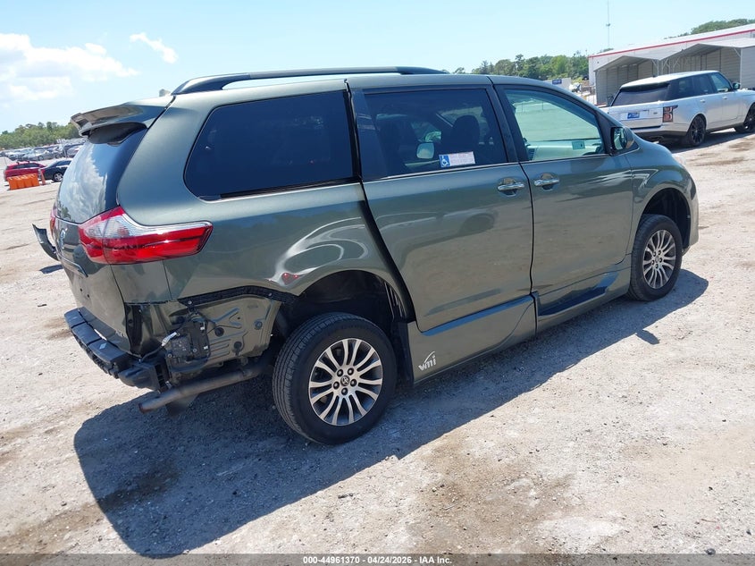 2020 Toyota Sienna VIN 5TDYZ3DC5LS081979 IAAI salvage auction — REAR END, Salvage Title, sold $9,900 on 2026-07-23 (photo 4)