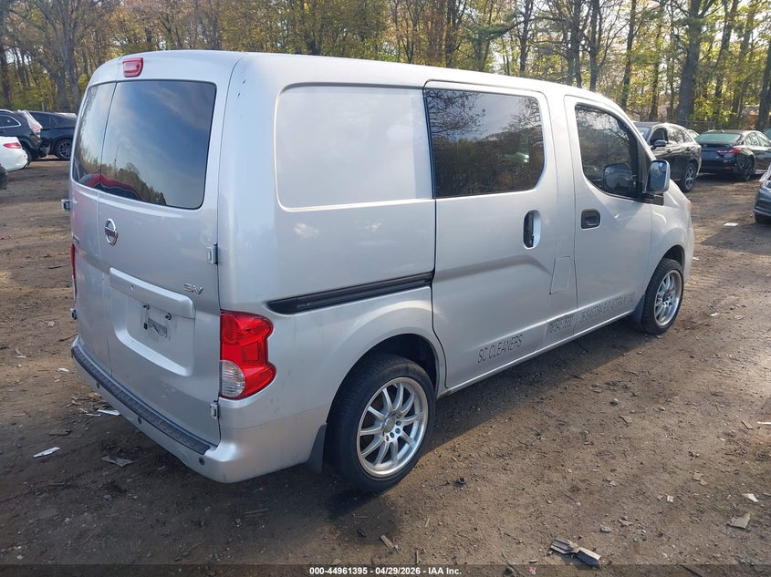2015 Nissan Nv200 VIN 3N6CM0KNXFK696522 IAAI salvage auction — LEFT FRONT, Salvage Title, sold $2,000 on 2026-07-07 (photo 4)