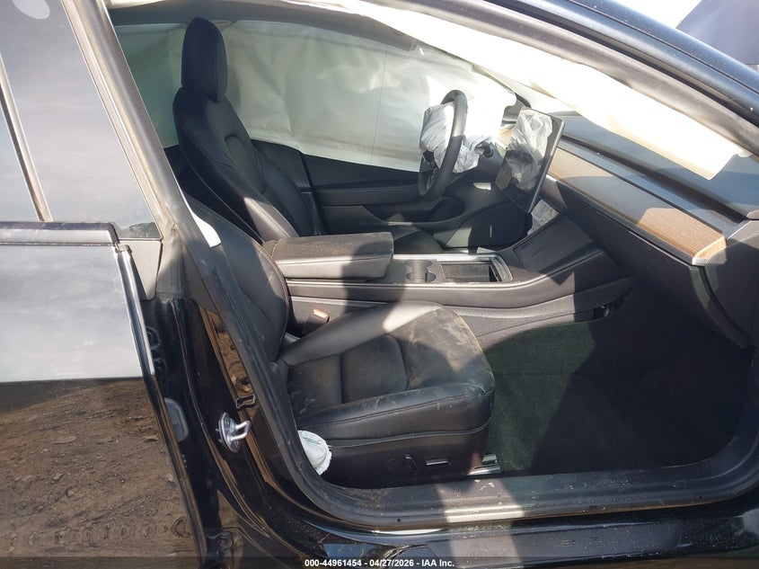 2021 Tesla Model 3 VIN 5YJ3E1EB5MF036174 IAAI salvage auction — FRONT END, Salvage Title, sold $3,050 on 2026-07-30 (photo 5)