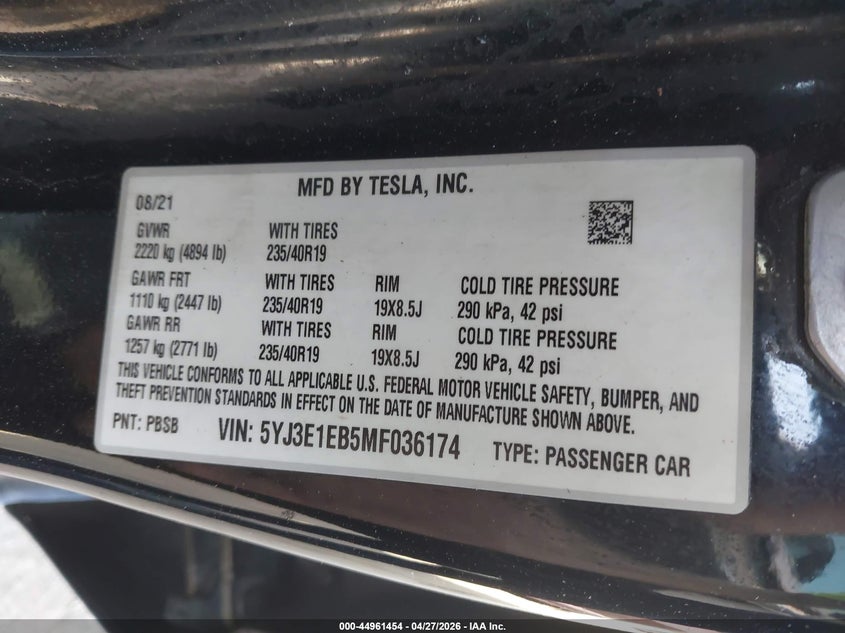 2021 Tesla Model 3 VIN 5YJ3E1EB5MF036174 IAAI salvage auction — FRONT END, Salvage Title, sold $3,050 on 2026-07-30 (photo 9)