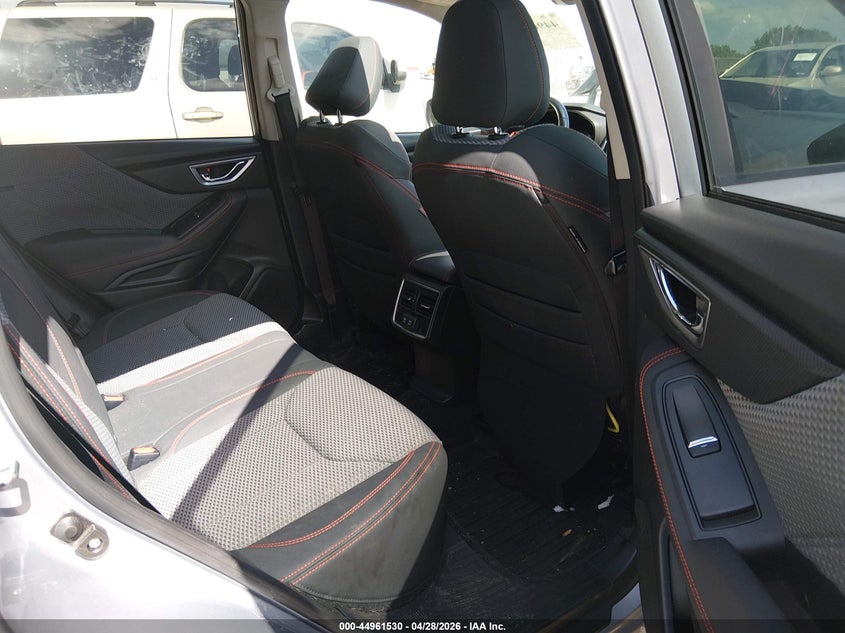 2019 Subaru Forester VIN JF2SKAPC4KH545262 IAAI salvage auction — FRONT END, Salvage Title, sold $3,100 on 2026-07-15 (photo 8)