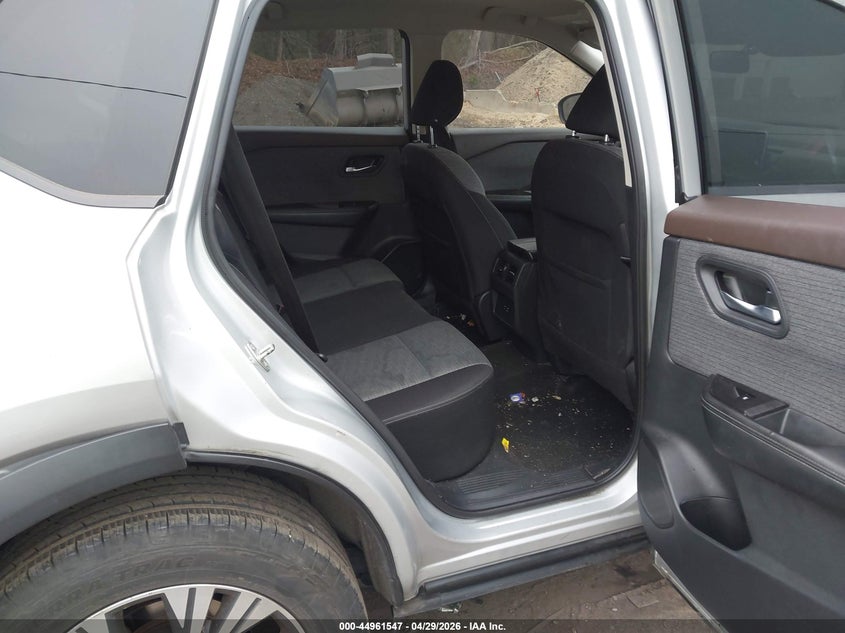 2021 Nissan Rogue VIN JN8AT3BB2MW226530 IAAI salvage auction — REAR END, Salvage Title, sold $5,450 on 2026-07-21 (photo 8)
