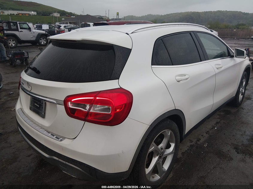 2019 Mercedes-benz Gla-klasse VIN WDCTG4EB3KJ579891 IAAI salvage auction — LEFT SIDE, Salvage (West Virginia), sold $6,250 on 2026-07-23 (photo 4)