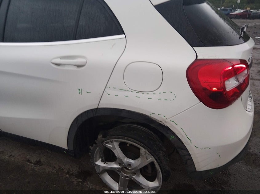 2019 Mercedes-benz Gla-klasse VIN WDCTG4EB3KJ579891 IAAI salvage auction — LEFT SIDE, Salvage (West Virginia), sold $6,250 on 2026-07-23 (photo 6)