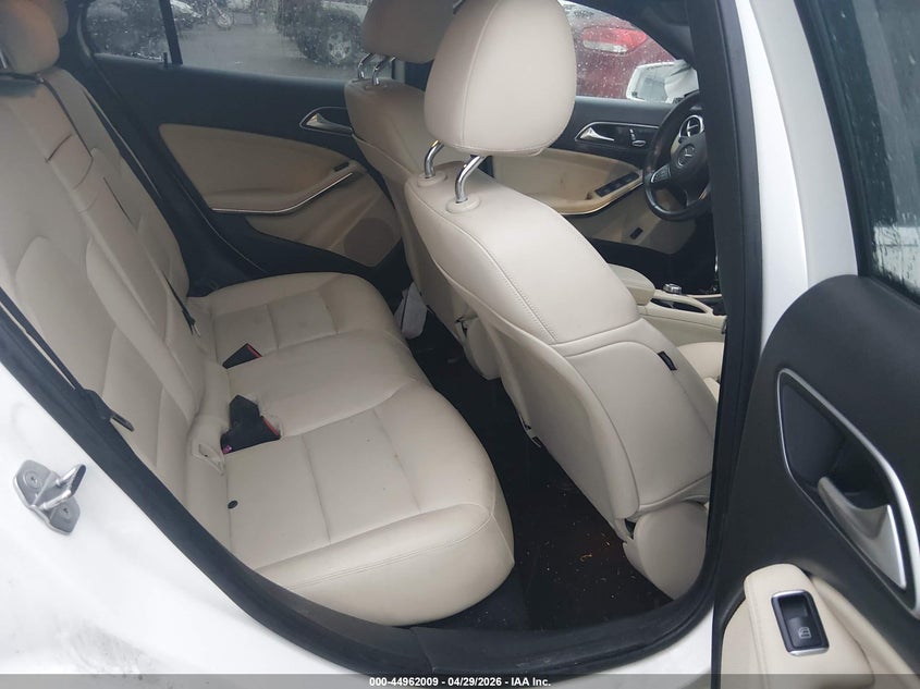 2019 Mercedes-benz Gla-klasse VIN WDCTG4EB3KJ579891 IAAI salvage auction — LEFT SIDE, Salvage (West Virginia), sold $6,250 on 2026-07-23 (photo 8)