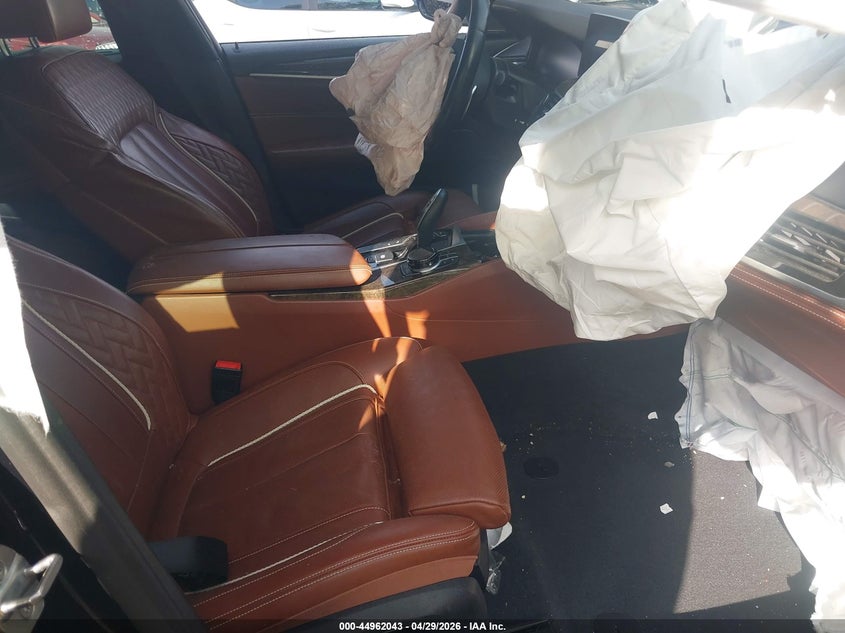 2020 BMW 5er VIN WBAJS7C06LCD33518 IAAI salvage auction — FRONT END, Salvage Title, sold $6,900 on 2026-07-28 (photo 5)