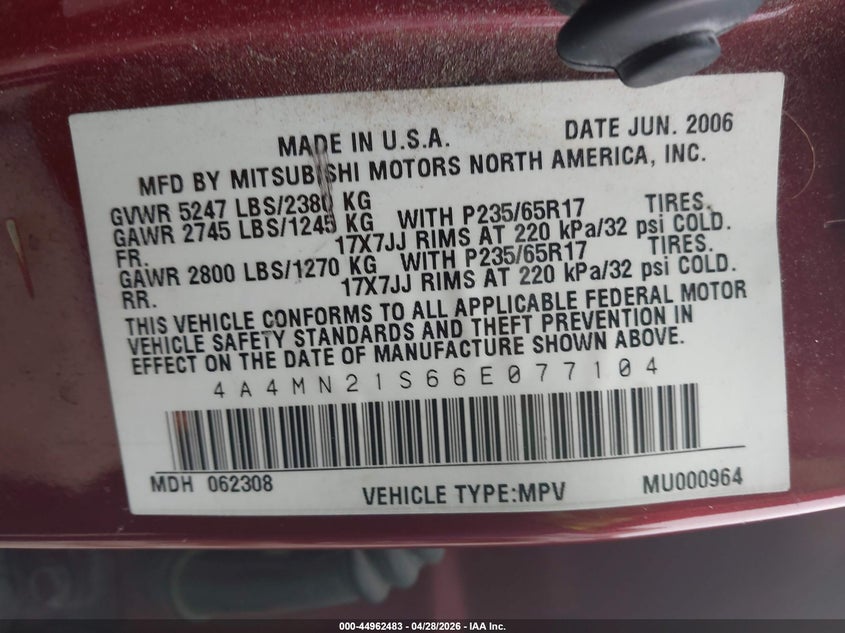 2006 Mitsubishi Endeavor VIN 4A4MN21S66E077104 IAAI salvage auction — FRONT END, Salvage (Missouri), sold $25 on 2026-07-08 (photo 9)