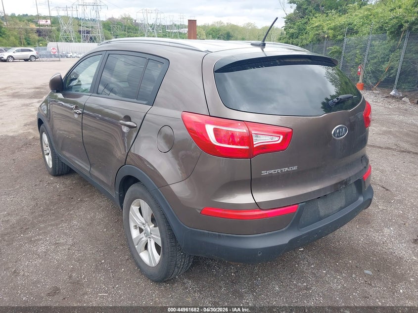 2012 Kia Sportage VIN KNDPB3A25C7215895 IAAI salvage auction — REAR END, Salvage (New Jersey), sold $2,250 on 2026-08-29 (photo 3)