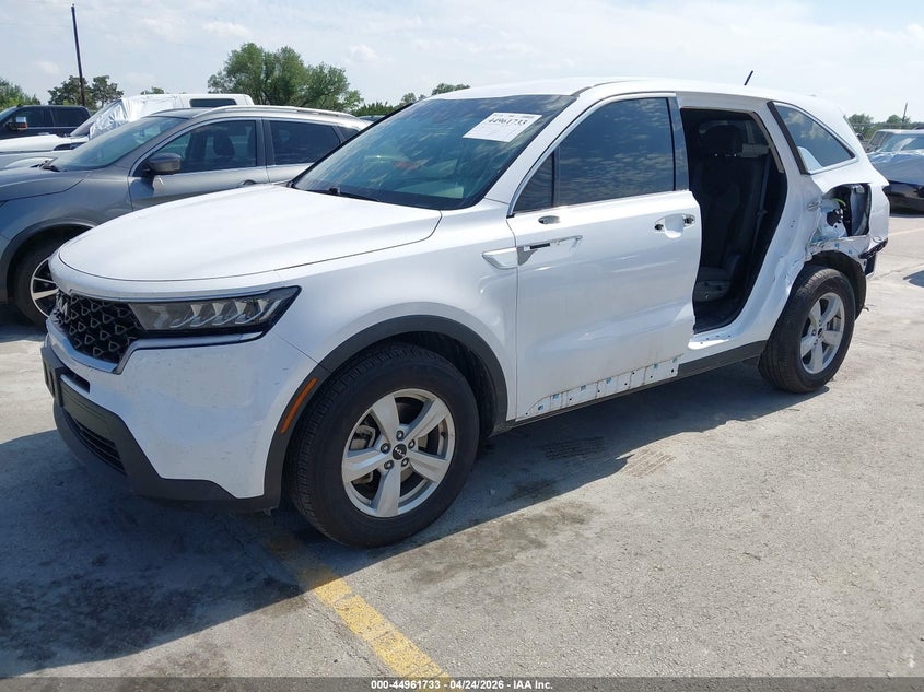 2023 Kia Sorento VIN 5XYRG4LC2PG211415 IAAI salvage auction — SIDE, Original (Texas), sold $6,950 on 2026-07-30 (photo 2)