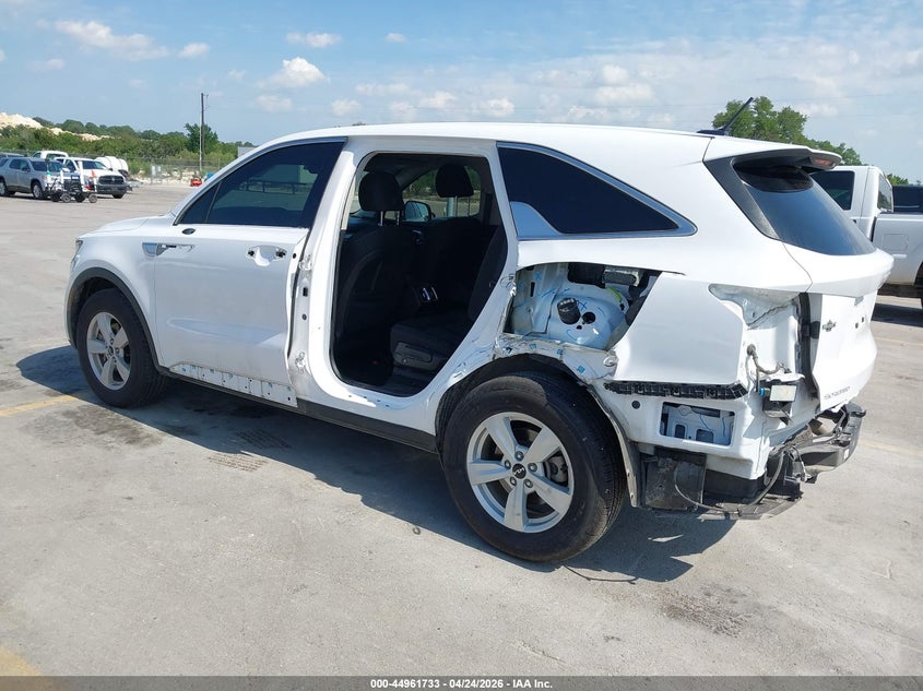 2023 Kia Sorento VIN 5XYRG4LC2PG211415 IAAI salvage auction — SIDE, Original (Texas), sold $6,950 on 2026-07-30 (photo 3)