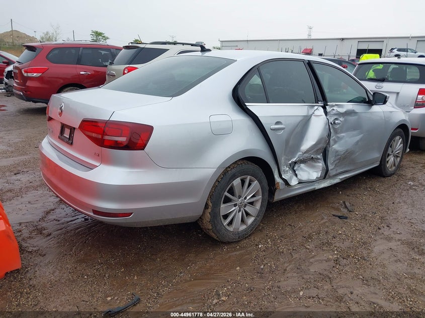 2016 Volkswagen Jetta VIN 3VWD67AJ8GM247822 IAAI salvage auction — RIGHT SIDE, Clear (Illinois), sold $0 on 2026-09-28 (photo 4)
