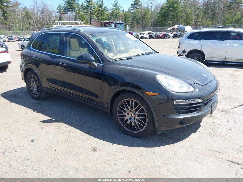 2014 Porsche Cayenne VIN WP1AA2A2XELA91988 IAAI salvage auction — REAR END, Salvage (Massachusetts), sold $1,700 on 2026-07-18 (photo 1)