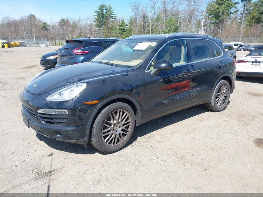 2014 Porsche Cayenne VIN WP1AA2A2XELA91988 IAAI salvage auction — REAR END, Salvage (Massachusetts), sold $1,700 on 2026-07-18 (photo 2)