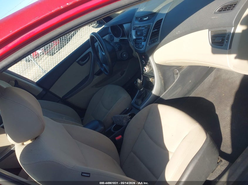 2016 Hyundai Elantra VIN KMHDH4AE9GU482929 IAAI salvage auction — FRONT & REAR, Salvage (South Carolina), sold $775 on 2026-07-21 (photo 5)