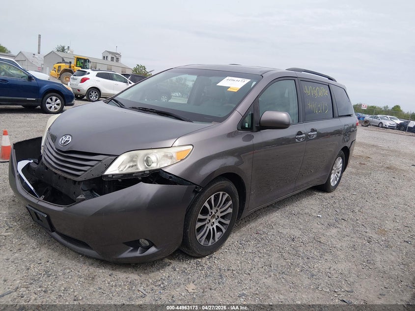 2011 Toyota Sienna VIN 5TDYK3DCXBS171969 IAAI salvage auction — FRONT END, Salvage (Ohio), sold $1,725 on 2026-07-07 (photo 2)