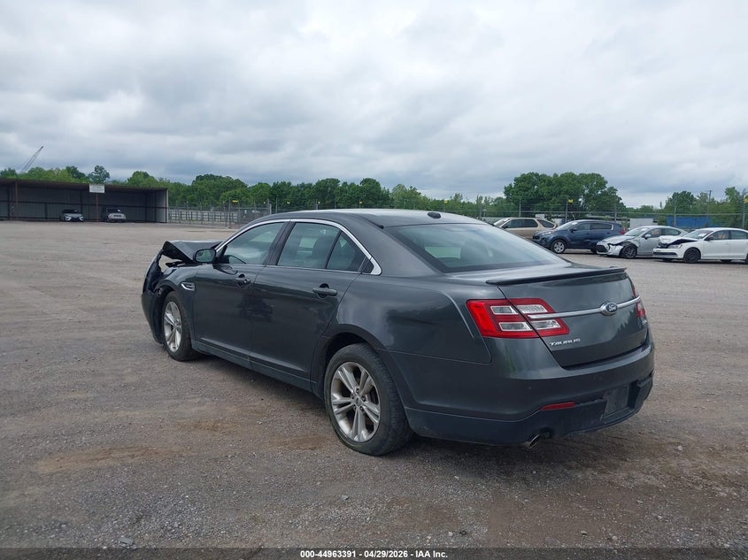 2018 Ford Taurus VIN 1FAHP2E88JG107093 IAAI salvage auction — FRONT END, Wait Title, sold $800 on 2026-07-08 (photo 3)