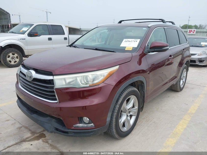 2015 Toyota Highlander VIN 5TDDKRFH0FS141797 IAAI salvage auction — REAR END, Original (Texas), sold $8,300 on 2026-07-13 (photo 2)