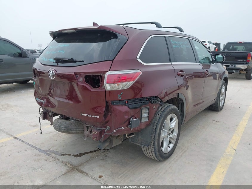 2015 Toyota Highlander VIN 5TDDKRFH0FS141797 IAAI salvage auction — REAR END, Original (Texas), sold $8,300 on 2026-07-13 (photo 4)