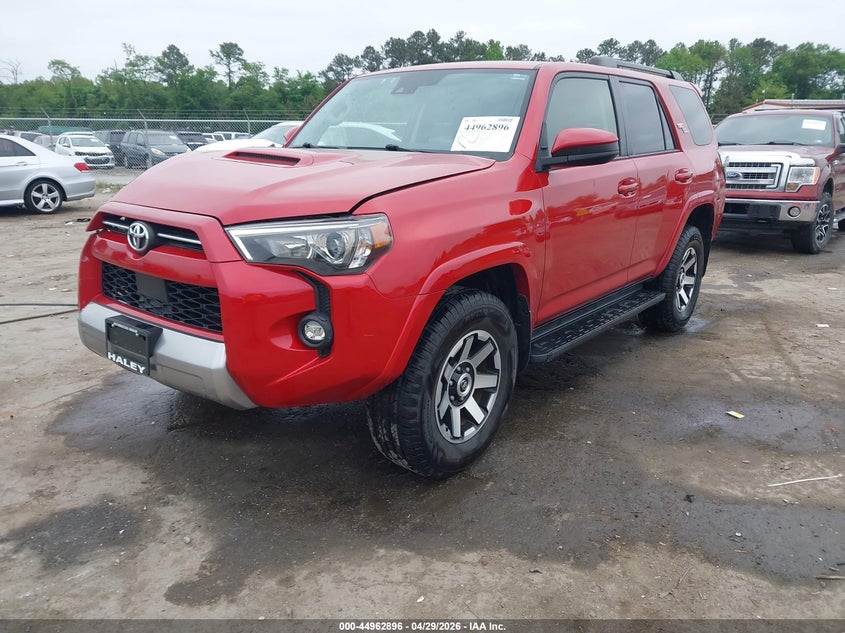 2021 Toyota 4runner VIN JTEPU5JR9M5930285 IAAI salvage auction — FRONT END, Salvage Title, sold $12,200 on 2026-07-10 (photo 2)