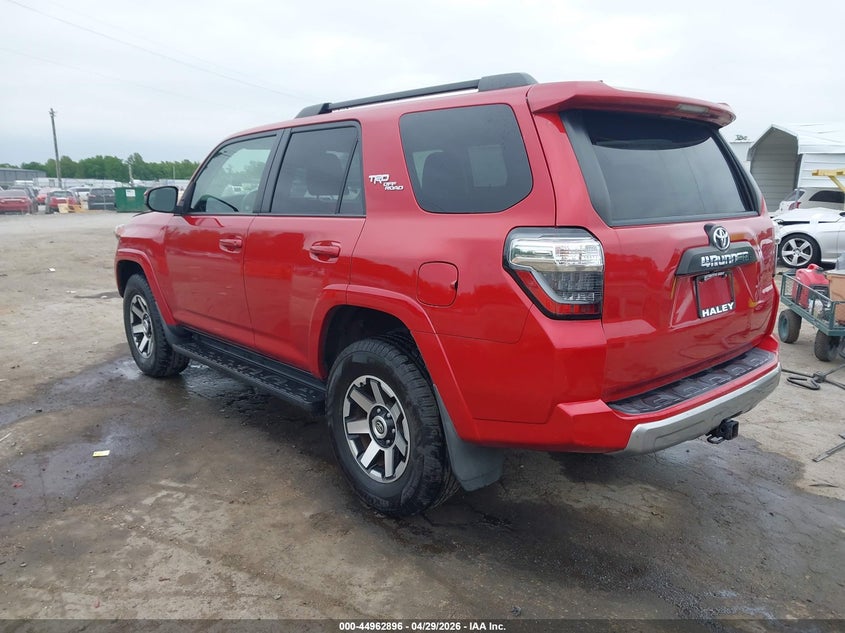 2021 Toyota 4runner VIN JTEPU5JR9M5930285 IAAI salvage auction — FRONT END, Salvage Title, sold $12,200 on 2026-07-10 (photo 3)