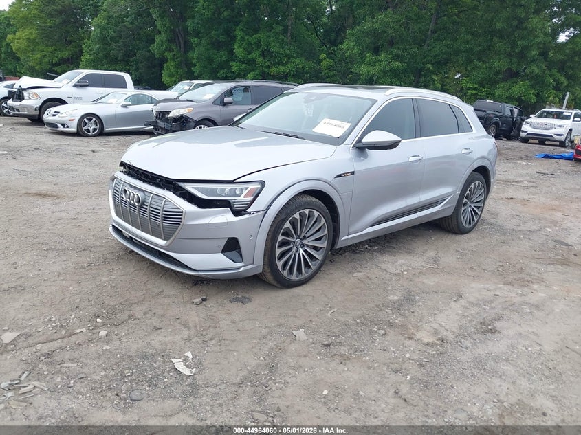 2019 Audi E-tron VIN WA1VABGE8KB011149 IAAI salvage auction — FRONT END, Wait Title, sold $15,200 on 2026-07-22 (photo 2)