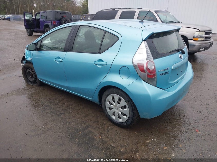 2014 Toyota Prius c VIN JTDKDTB36E1070481 IAAI salvage auction — LEFT FRONT, Clear (Massachusetts), sold $750 on 2026-07-24 (photo 3)