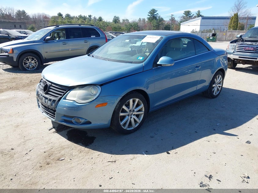 2008 Volkswagen Eos VIN WVWBA71FX8V049481 IAAI salvage auction — FRONT END, Salvage (New Hampshire), sold $300 on 2026-07-15 (photo 2)