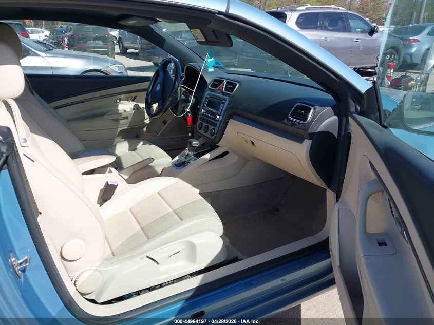 2008 Volkswagen Eos VIN WVWBA71FX8V049481 IAAI salvage auction — FRONT END, Salvage (New Hampshire), sold $300 on 2026-07-15 (photo 5)
