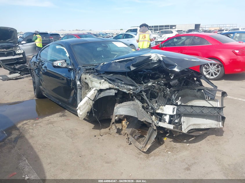 2014 BMW M6 VIN WBSLX9C54ED160511 IAAI salvage auction — RIGHT FRONT, Salvage Title, sold $3,200 on 2026-07-28 (photo 6)