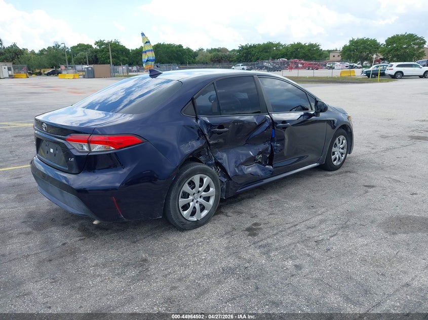 2022 Toyota Corolla VIN 5YFEPMAE8NP343820 IAAI salvage auction — RIGHT SIDE, Salvage Title, sold $3,550 on 2026-07-16 (photo 4)