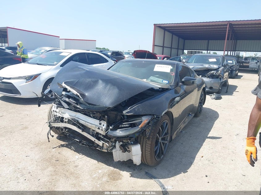 2024 Nissan Z VIN JN1BZ4BHXRM364332 IAAI salvage auction — FRONT END, Salvage Title, sold $8,400 on 2026-07-14 (photo 2)