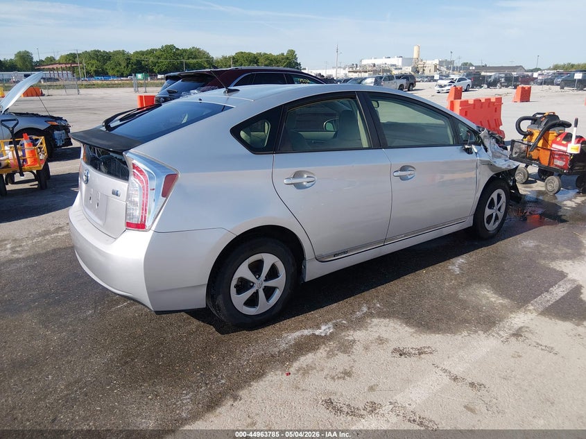 2012 Toyota Prius VIN JTDKN3DUXC5454238 IAAI salvage auction — RIGHT FRONT, Salvage (Illinois), sold $1,000 on 2026-07-11 (photo 4)