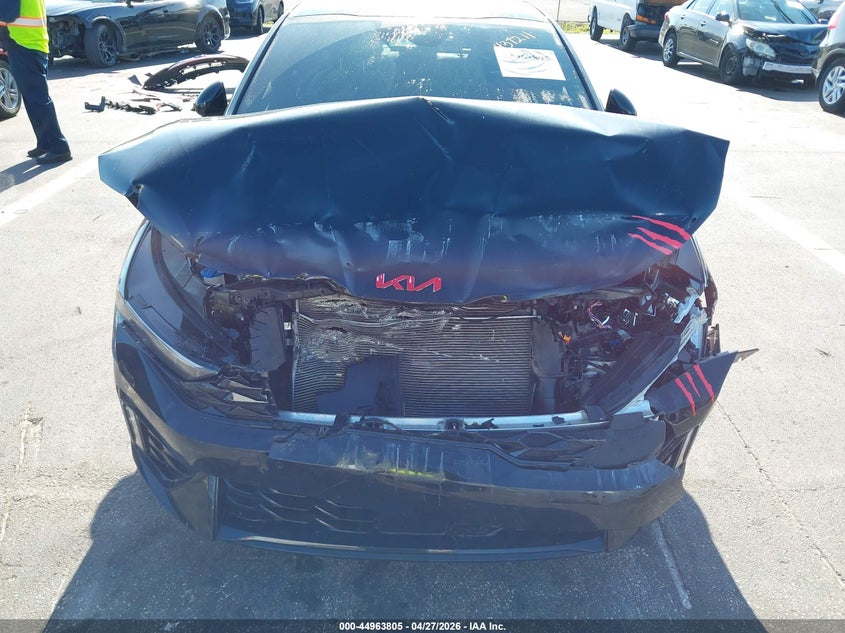 2025 Kia K5 VIN KNAG64J71S5357397 IAAI salvage auction — FRONT END, Salvage Title, sold $3,150 on 2026-07-30 (photo 6)