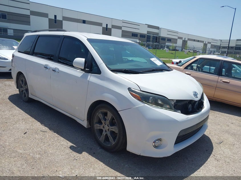 2015 Toyota Sienna VIN 5TDXK3DC5FS534860 IAAI salvage auction — FRONT & REAR, Salvage Title, sold $6,050 on 2026-07-14 (photo 1)