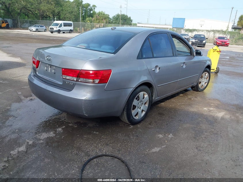 2008 Hyundai Sonata VIN 5NPET46CX8H347310 IAAI salvage auction — SIDE, Clear (Florida), sold $25 on 2026-07-08 (photo 4)