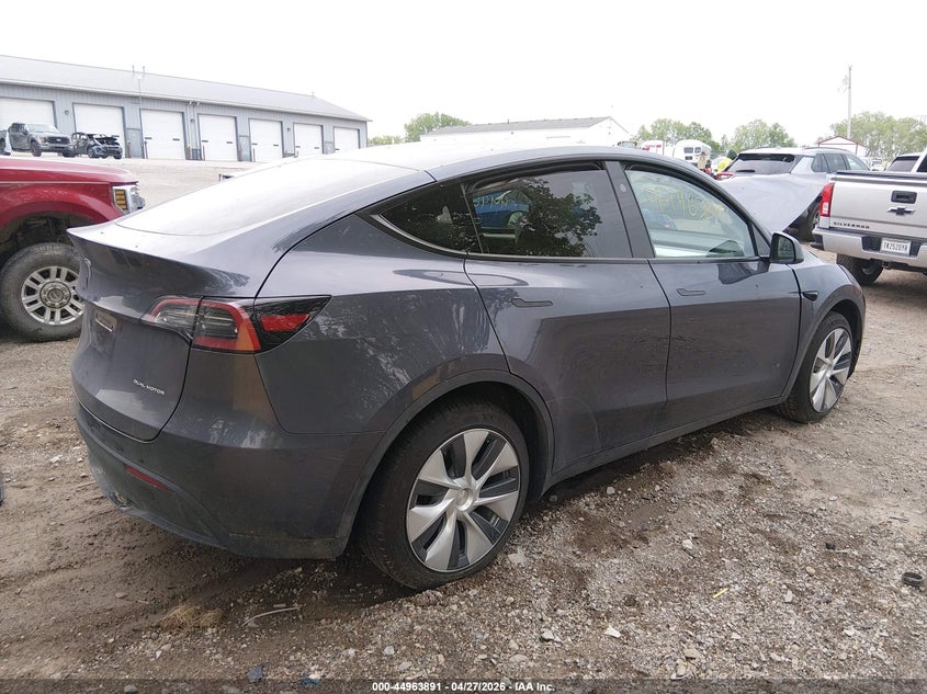 2023 Tesla Model y VIN 7SAYGDEE7PA194192 IAAI salvage auction — FRONT END, Salvage (Indiana), sold $8,200 on 2026-07-09 (photo 4)