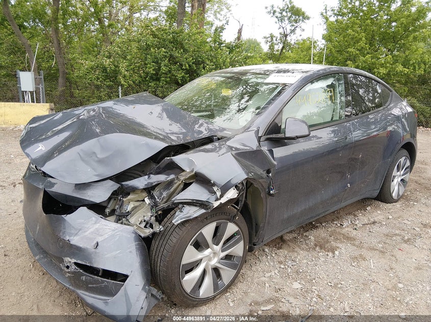 2023 Tesla Model y VIN 7SAYGDEE7PA194192 IAAI salvage auction — FRONT END, Salvage (Indiana), sold $8,200 on 2026-07-09 (photo 6)