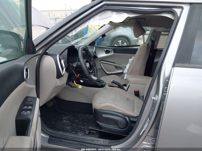 2022 Kia Soul VIN KNDJ23AU7N7831186 IAAI salvage auction — ROLLOVER, Wait Title, sold $950 on 2026-07-16 (photo 5)