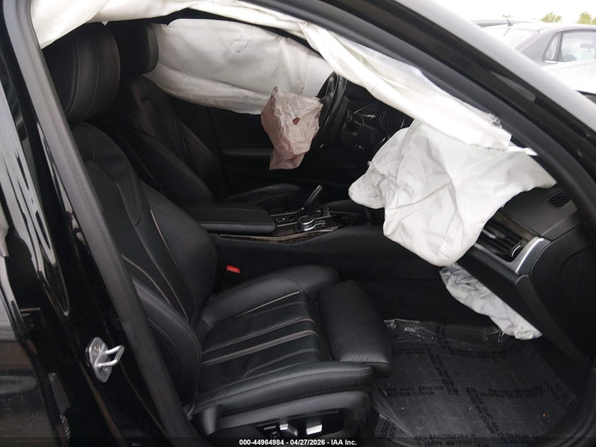 2019 BMW 5er VIN WBAJE7C55KWW35251 IAAI salvage auction — FRONT END, Salvage (Colorado), sold $5,800 on 2026-07-17 (photo 5)