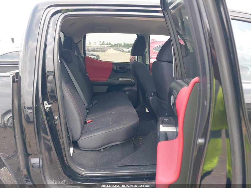 2017 Toyota Tacoma VIN 5TFAZ5CN4HX040504 IAAI salvage auction — FRONT END, Original (Texas), sold $7,900 on 2026-07-15 (photo 8)